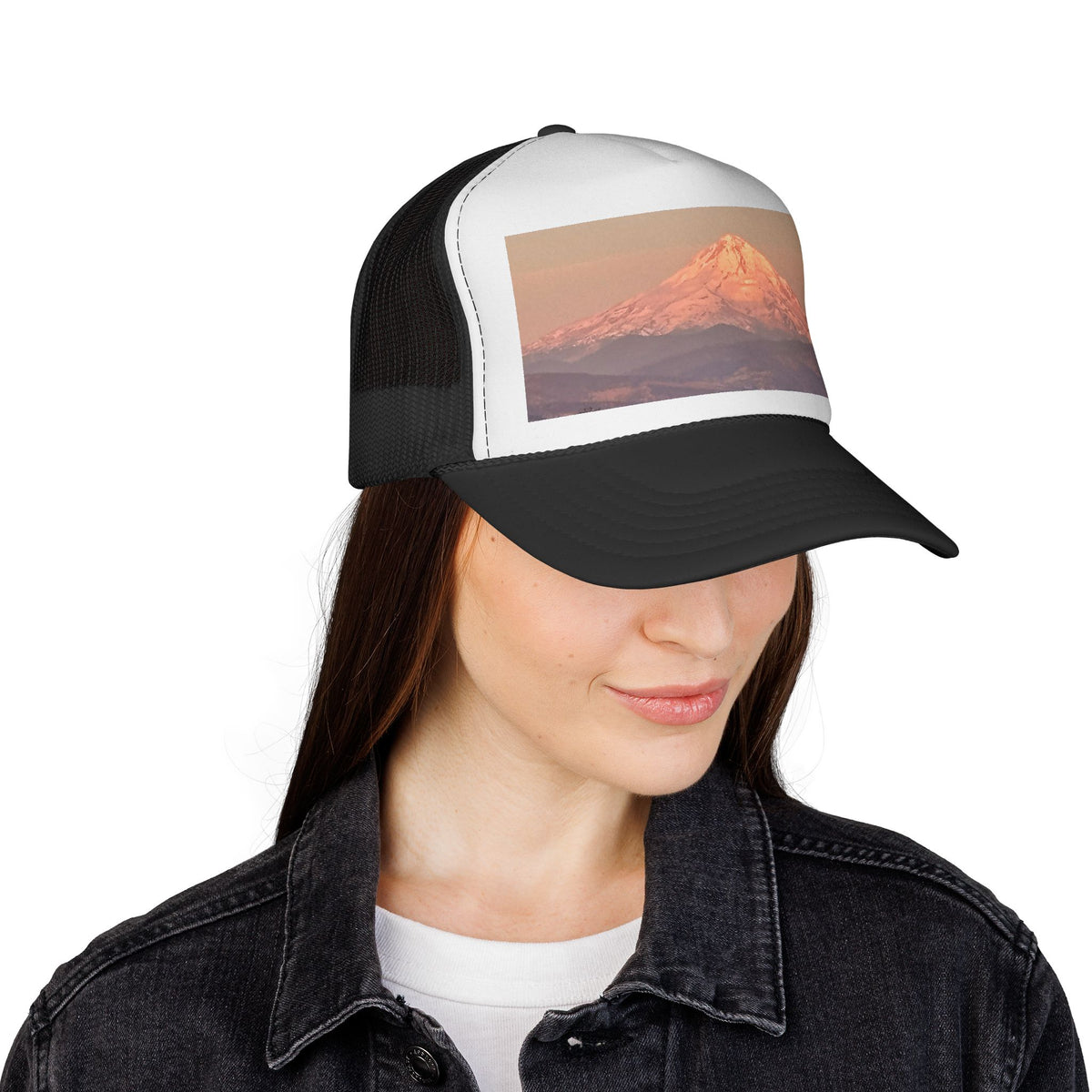 Mountain Sunset Trucker Cap – Vintage Mt. Peak Landscape Hat